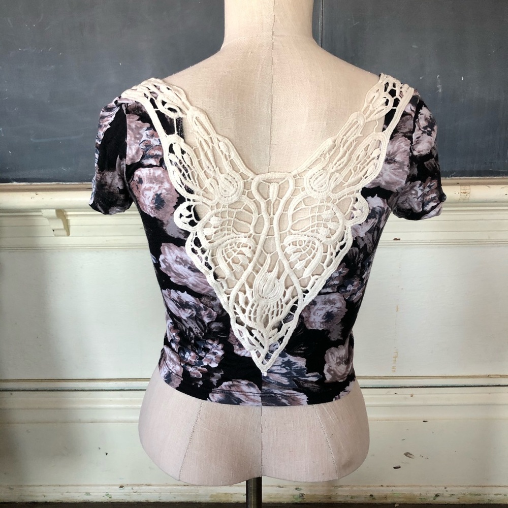 Black Floral Crop Top